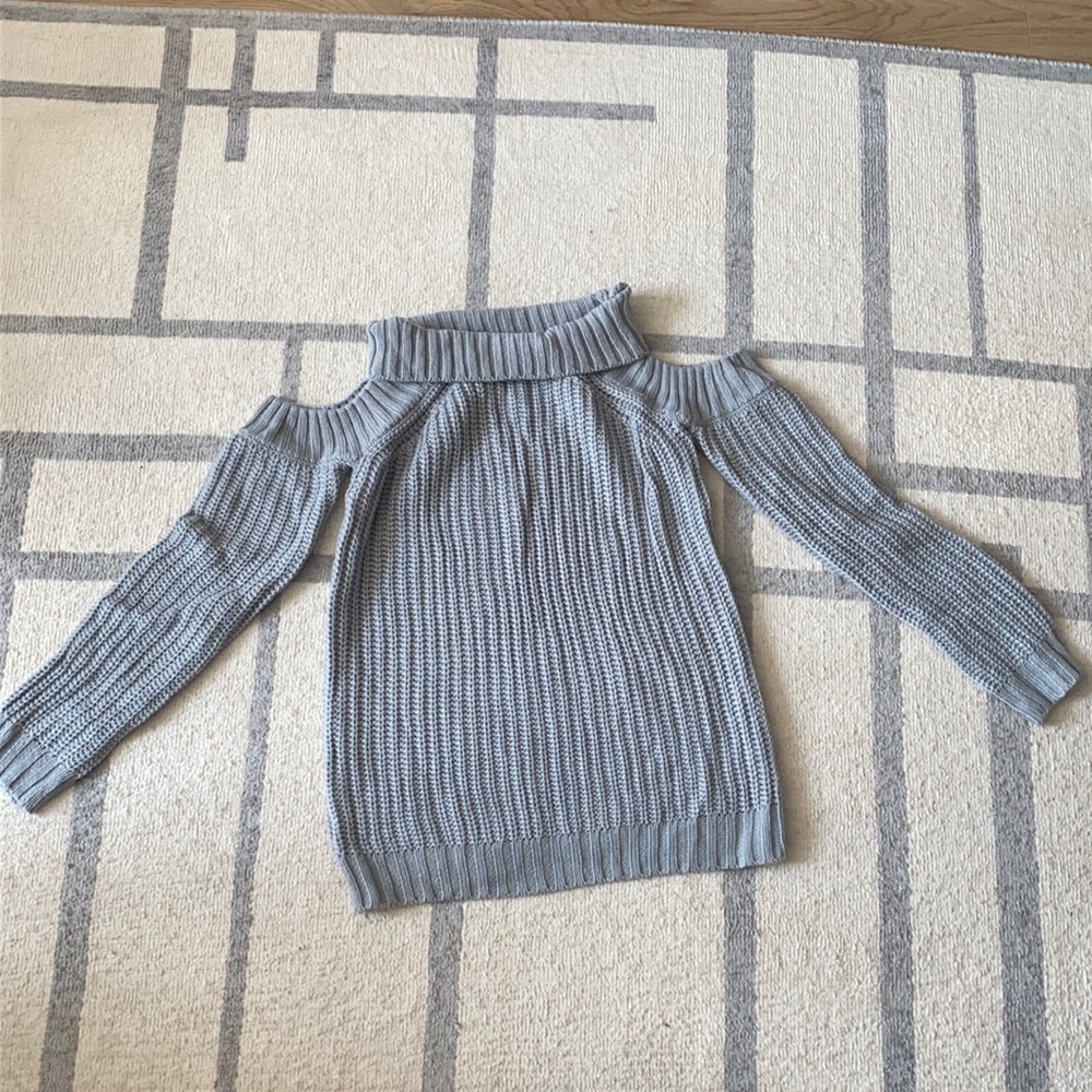 Light blue knit sweater